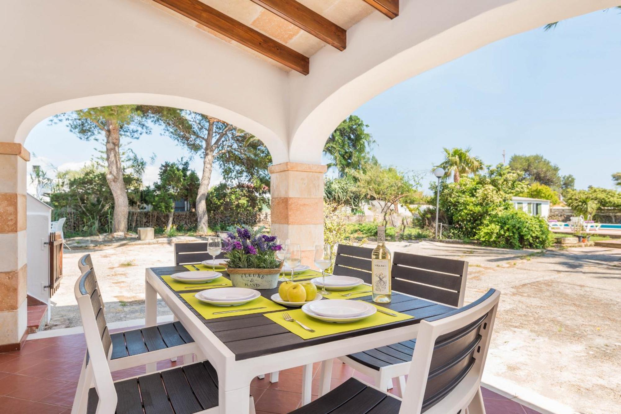 Casa Carlos - Villa En Son Cabrises Cala Blanca  Buitenkant foto